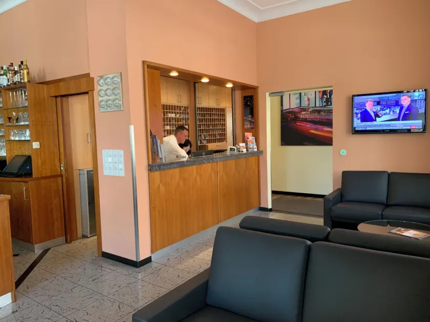The KRAL - Business Hotel & Serviced Apartments - Reception
