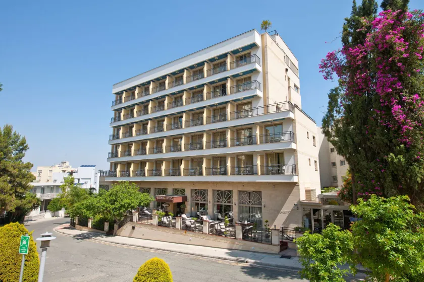 Semeli Hotel - Image 1
