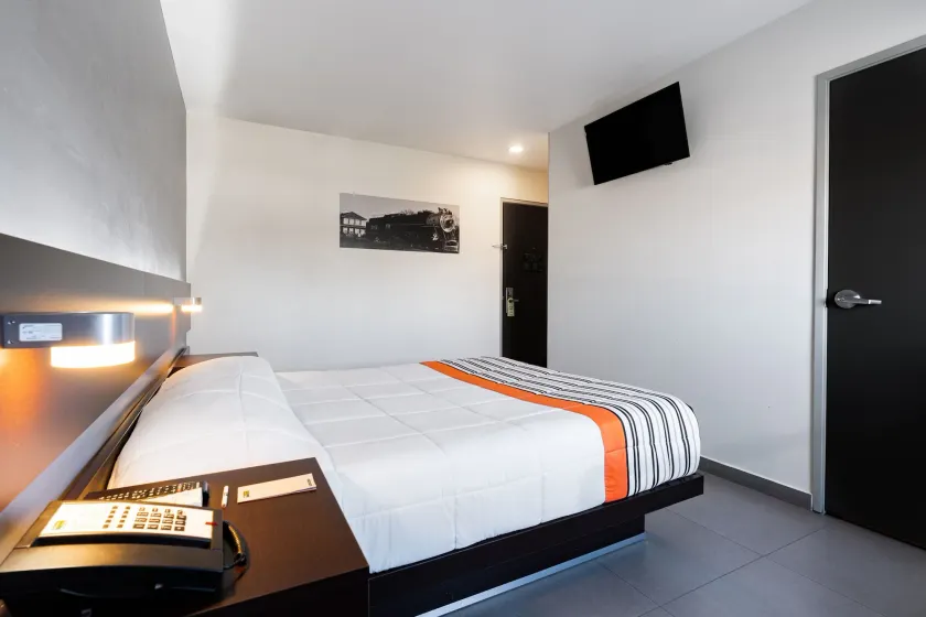 City Express Junior by Marriott Aguascalientes Centro - Image 1