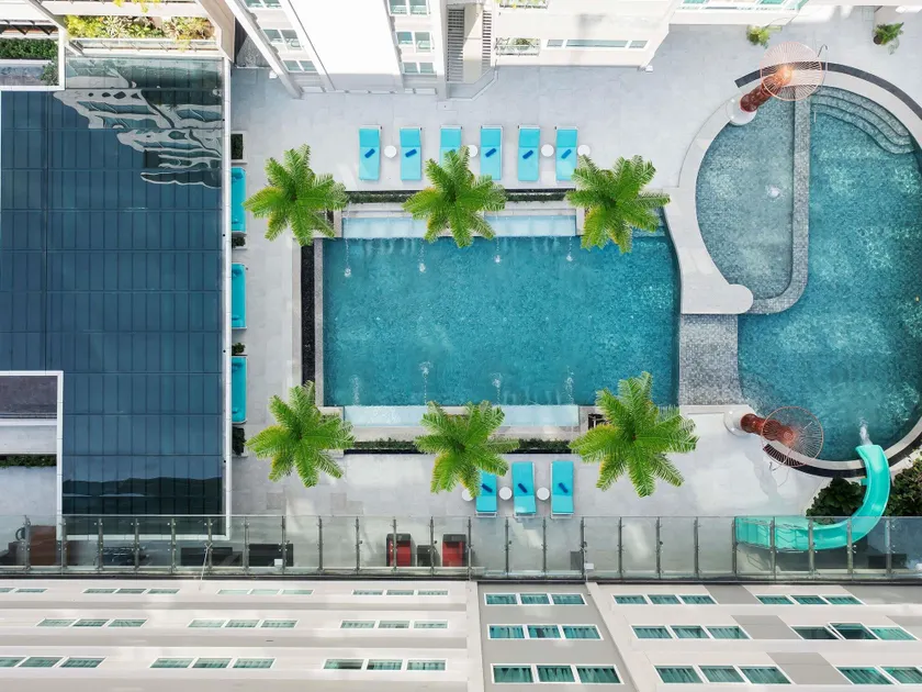 Novotel Living Bangkok Sukhumvit Legacy - Image 1