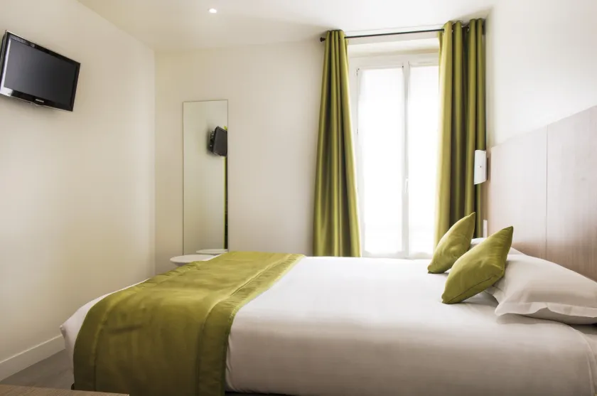 Hotel Bel Oranger Gare de Lyon - Image 1