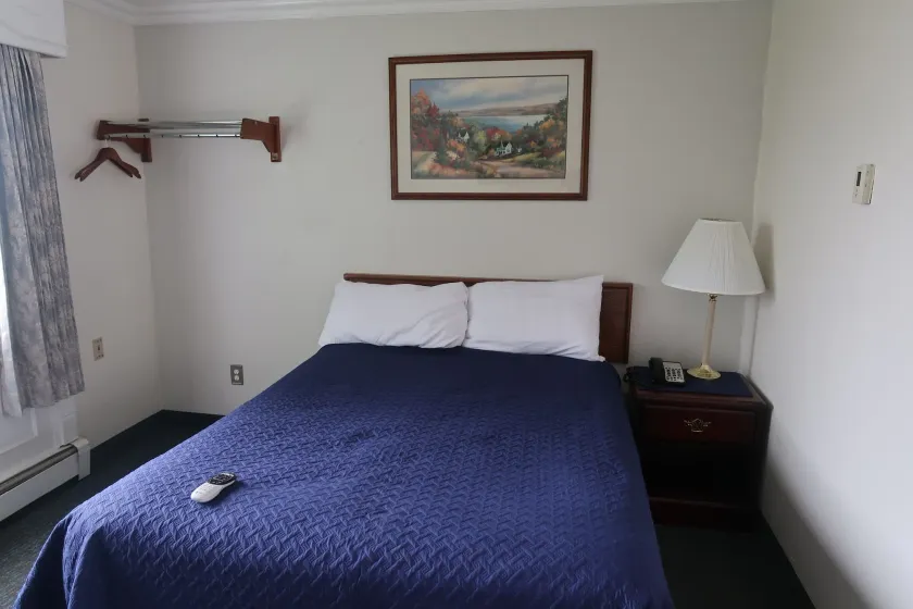 Merrill Field Inn - Image 1