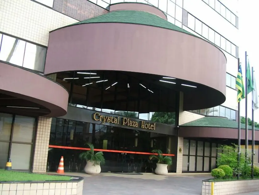 Crystal Plaza Hotel - Image 1