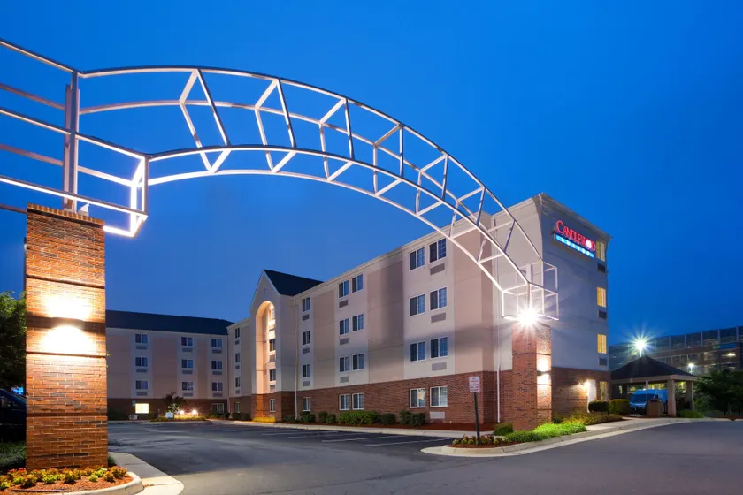 Candlewood Suites Sterling by IHG - Image 1