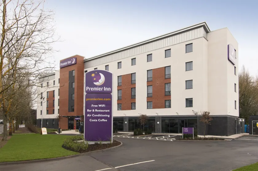 Premier Inn Warwick - Image 1