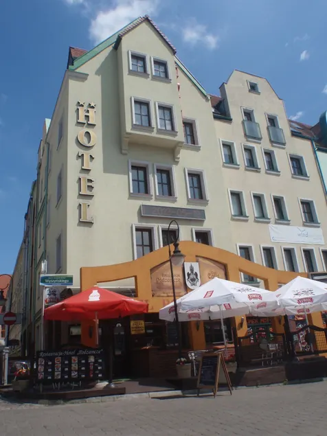 Hotel Podzamcze - Image 1