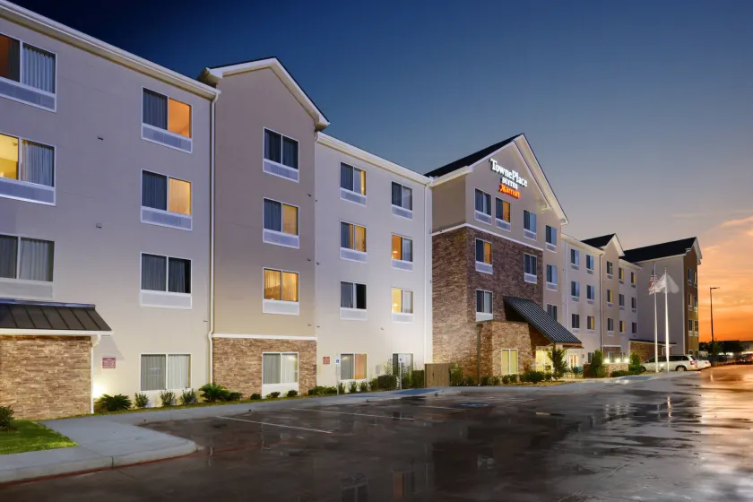 TownePlace Suites by Marriott Houston Galleria Area - Image 1
