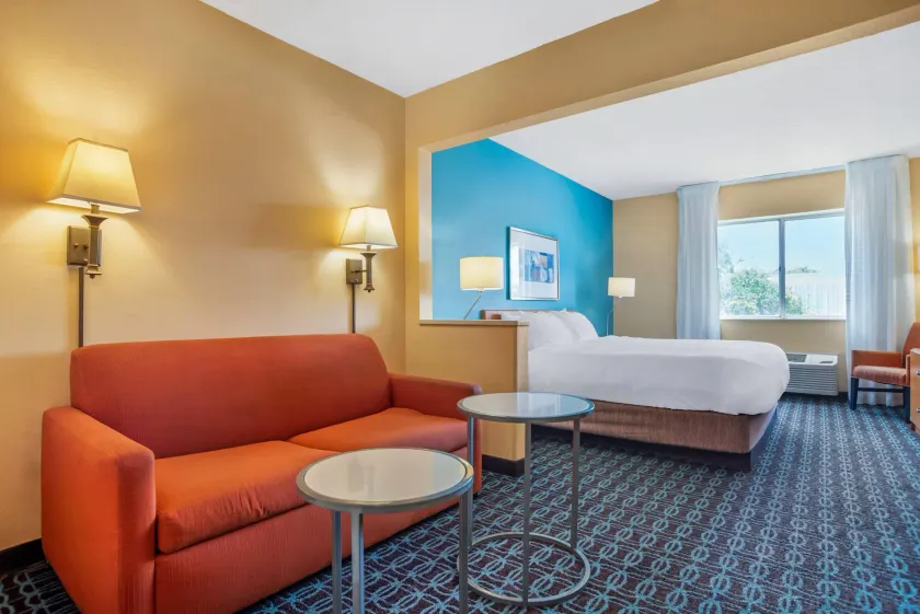 Sleep Inn & Suites - Image 1