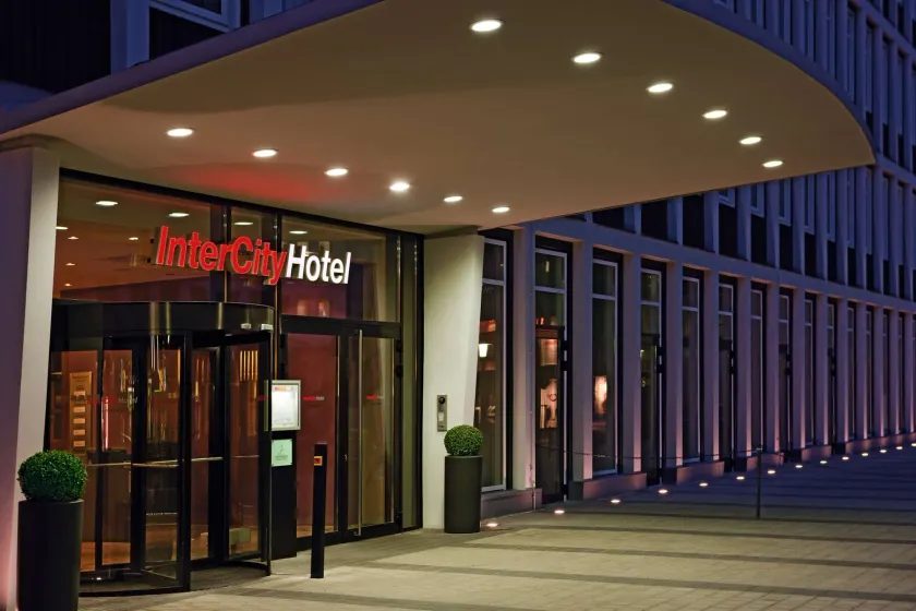 IntercityHotel Hannover - Image 1