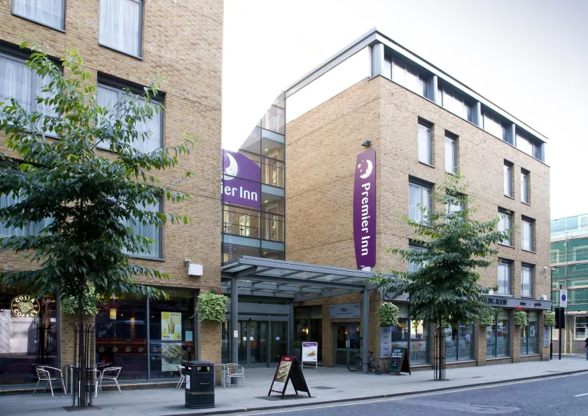 Premier Inn London Kings Cross - Image 1