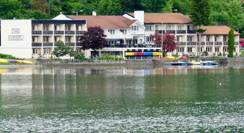 Strand Fjordhotel - Image 1