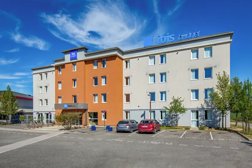 ibis budget Valence Nord Plateau des Couleures - Image 1