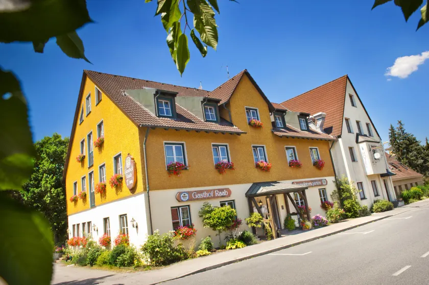 Hotel Gasthof Raab - Image 1