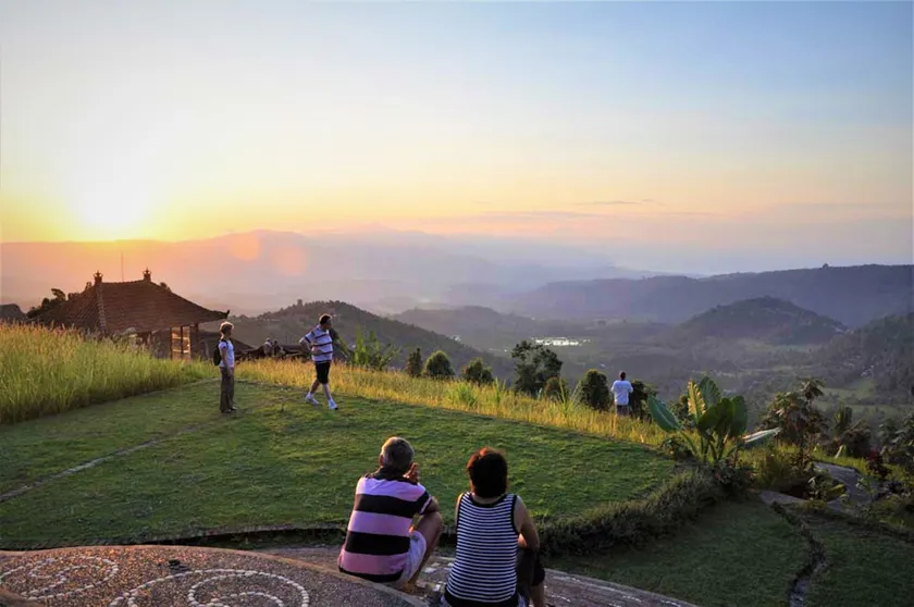 Puri Lumbung Cottages Restaurant & Spa Munduk - Image 1