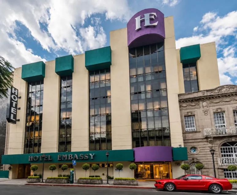 Hotel Embassy - Image 1