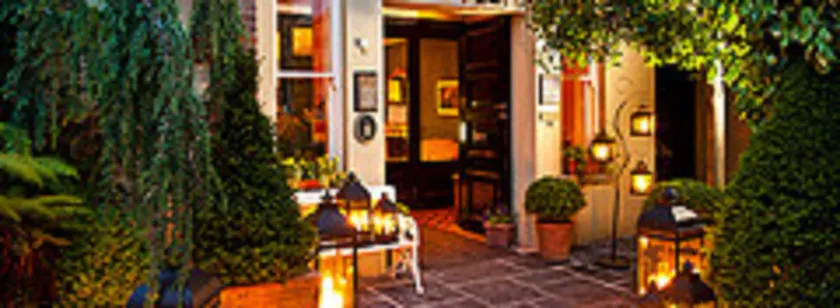Riverbank House Hotel - Image 1