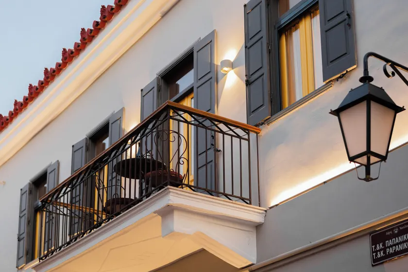 Archo Nafplio Suites & Rooms - Image 1