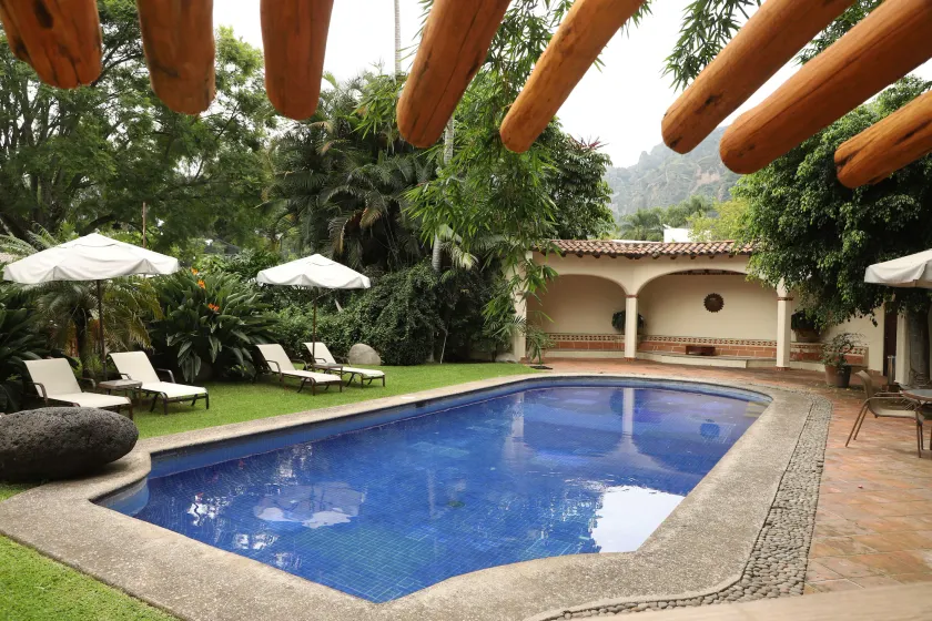 Casa Bugambilia, Un Pequeño Hotel en Tepoztlán - Image 1