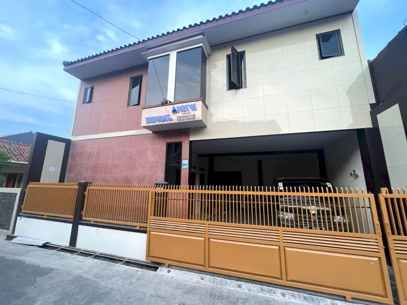 Hotel O Wisma Jasmine Syariah - Image 1