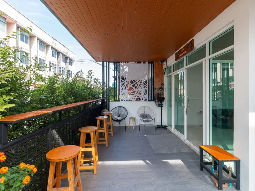 Acozyposhtel - Image 1