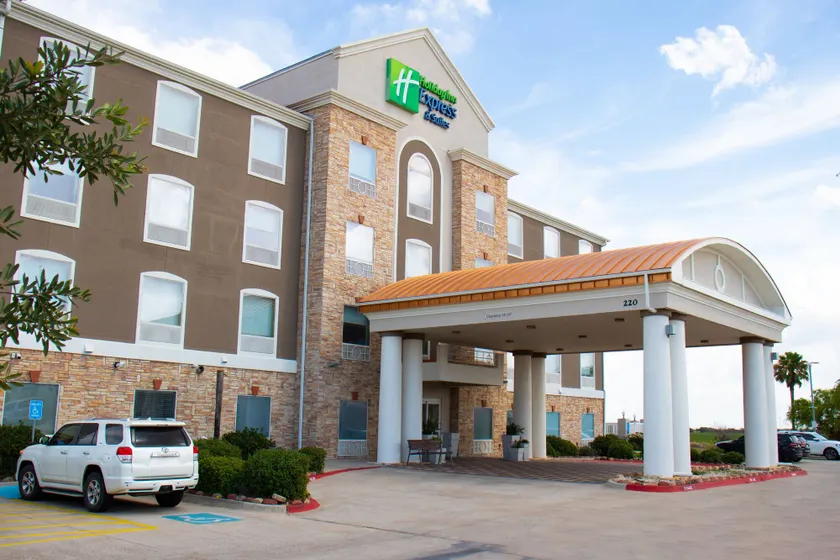 Holiday Inn Express Hotel & Suites Corpus Christi-Portland by IHG - Image 1