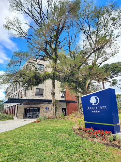 DoubleTree by Hilton Caracol Canela - Image 1