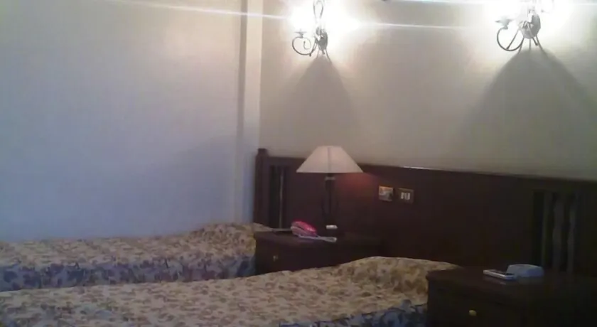 Orchida St. George Hotel - Image 1