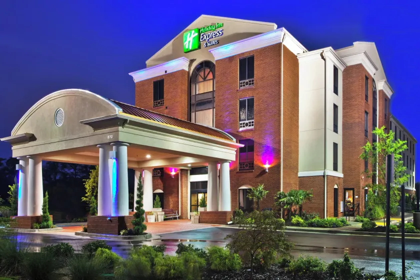 Holiday Inn Express Hotel & Suites Atlanta-Cumming by IHG - Image 1