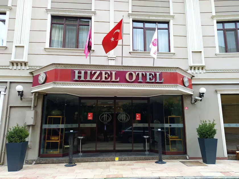 Hizel Hotel - Image 1