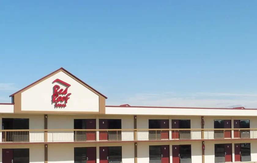 Red Roof Inn Fredericksburg South - Image 1