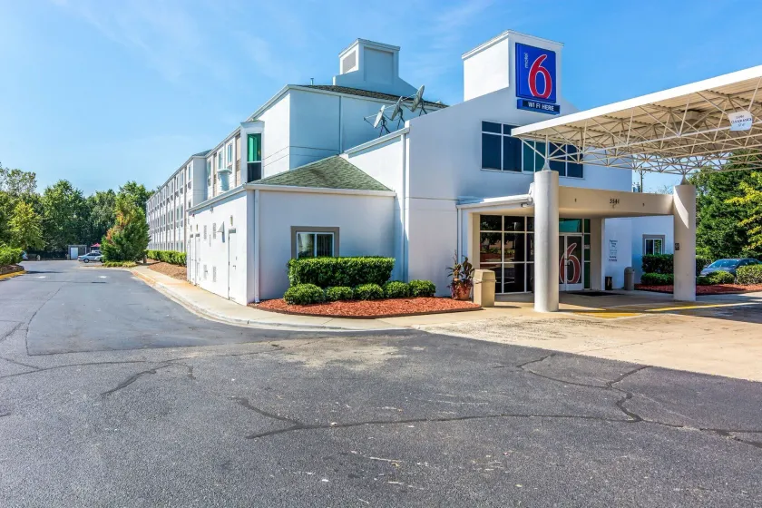 Motel 6 Fort Mill, SC - Charlotte - Image 1