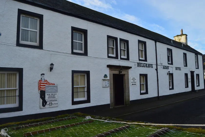 Belgrave Arms Hotel - Image 1