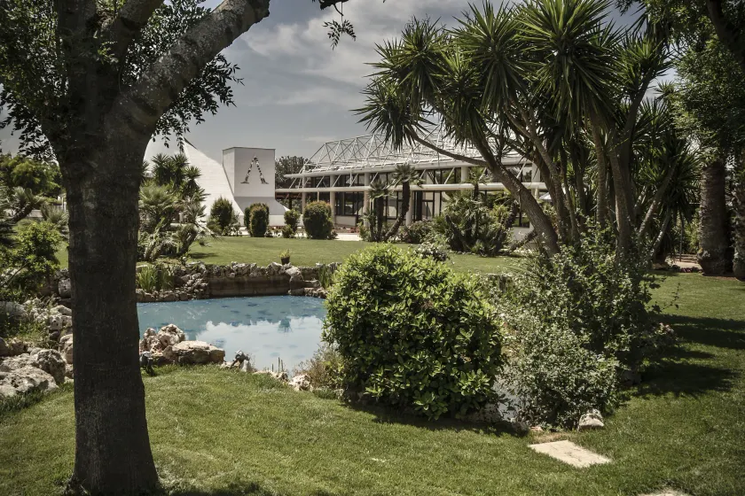 D'Aragona Lifestyle Hotel - Image 1