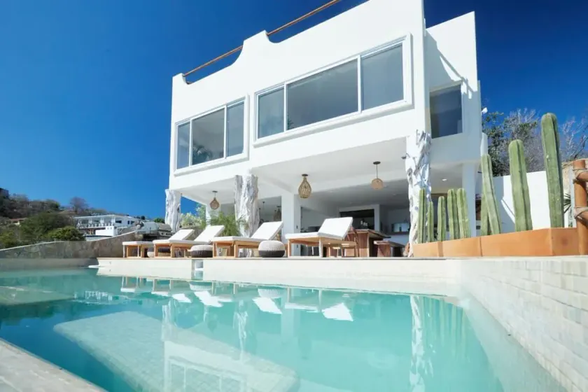 Casa Roni by Xeno - Image 1