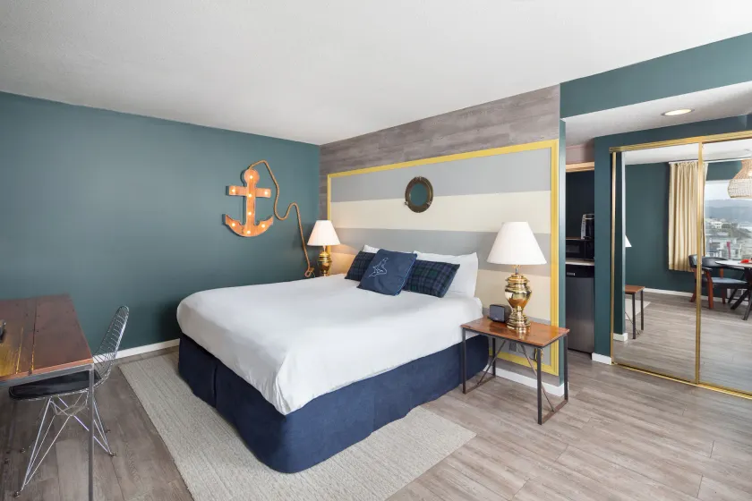 Surftides Hotel - Image 1