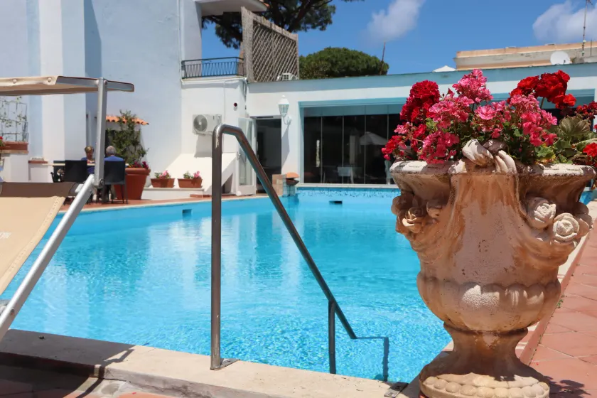 Hotel Lord Byron - Image 1