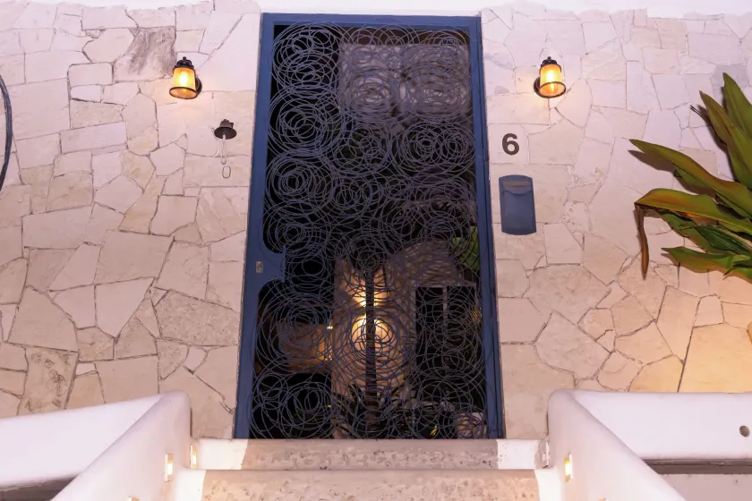 El Sho - Hotel orgánico - Image 1