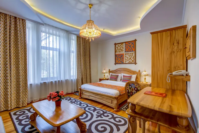 Navat Hotel - Image 1