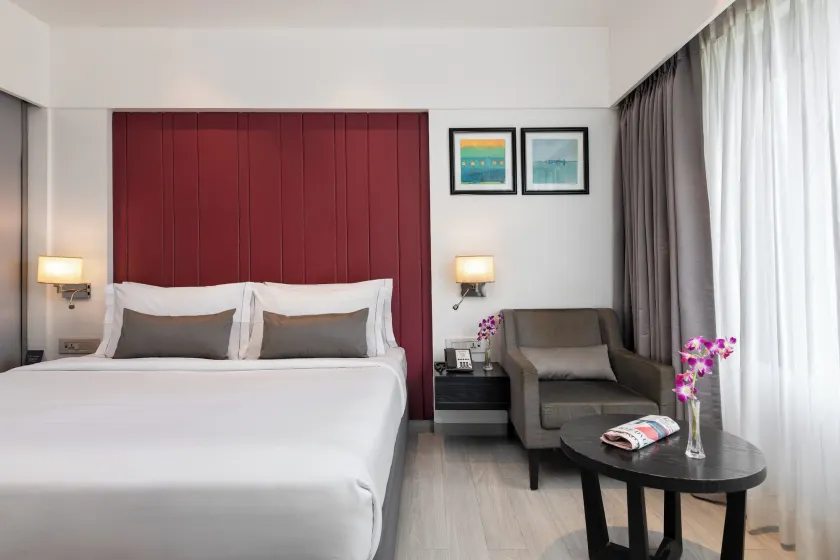 Hotel Suncity Residency - Image 1