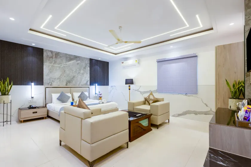 Hotel Transit International- Aerocity Delhi Airport - Image 1