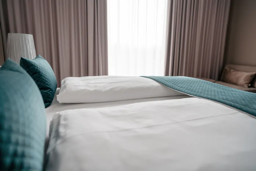 Hotel Seven - Image 1