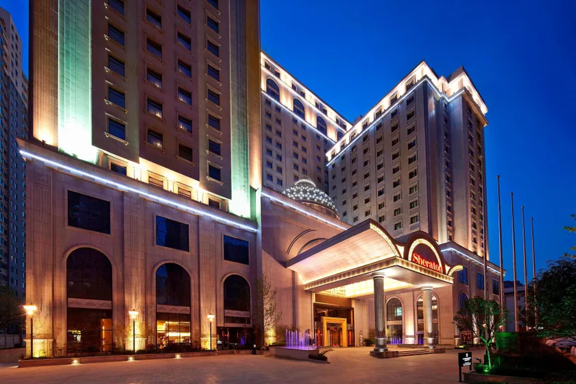 Sheraton Xi'an North City Hotel - Image 1