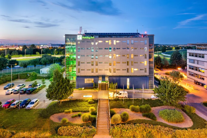 Holiday Inn Prague Airport by IHG - Image 1