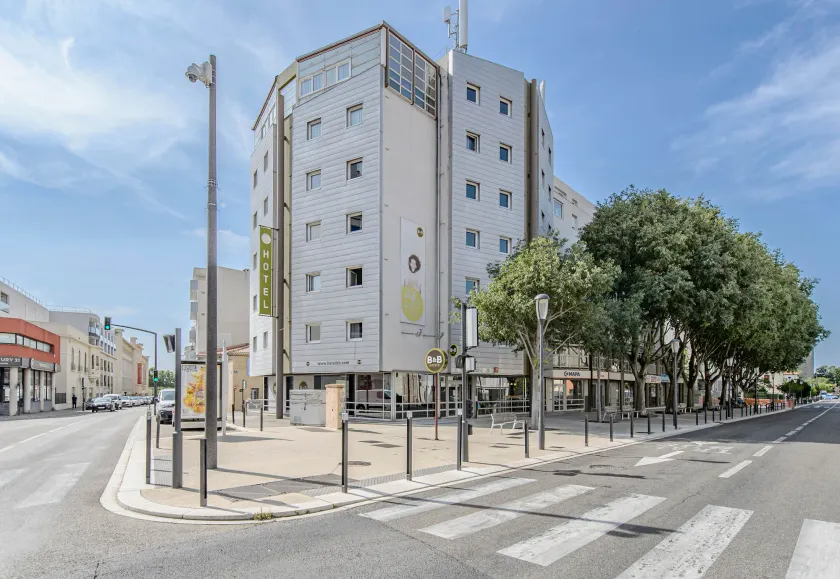 Première Classe Nîmes Centre - Image 1