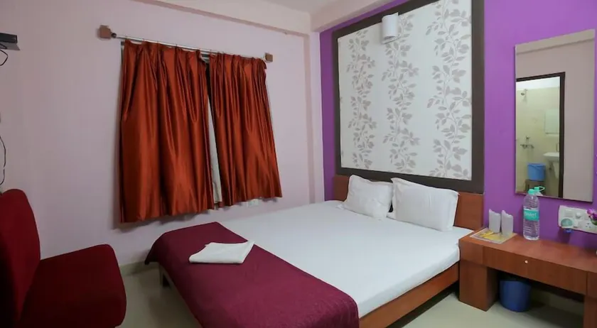 HOTEL PUSHPA A Berries Group of Hotels - Room