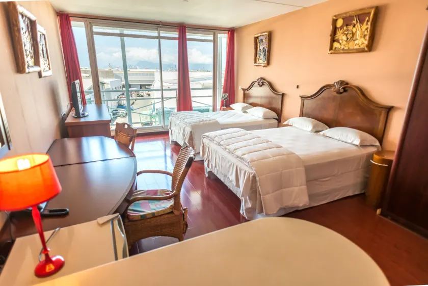 Hotel Sarah Nui - Image 1