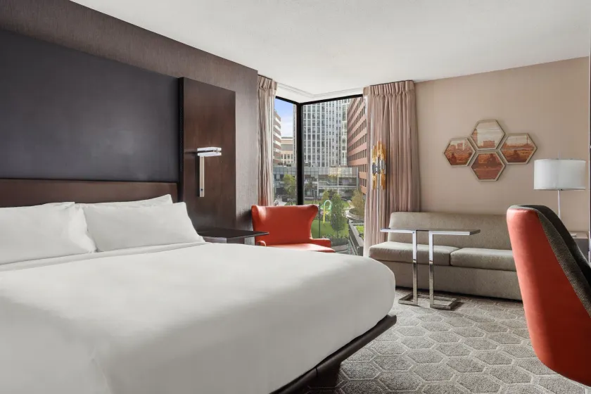Boston Marriott Cambridge - Image 1