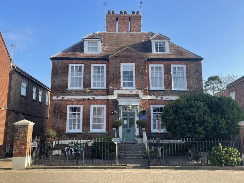 The Mansion House Hotel - Image 1