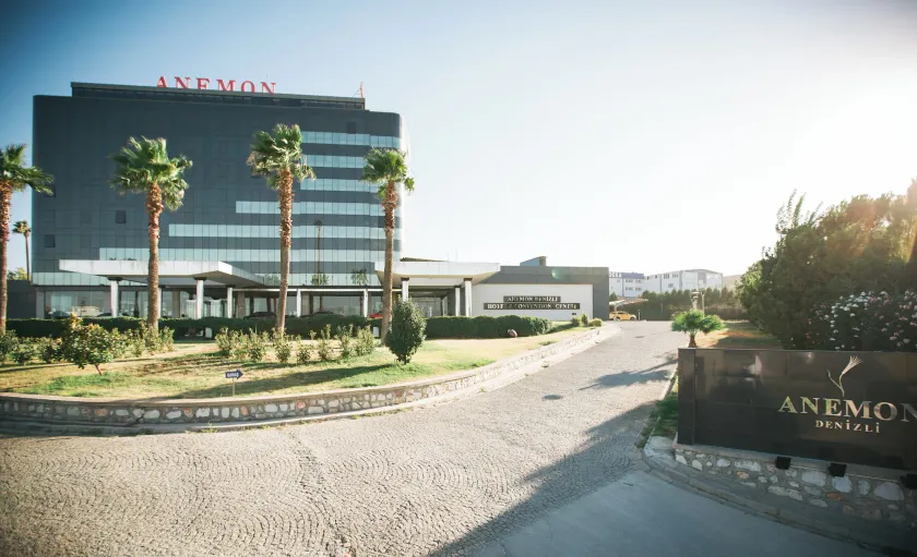 Anemon Grand Denizli Otel - Image 1