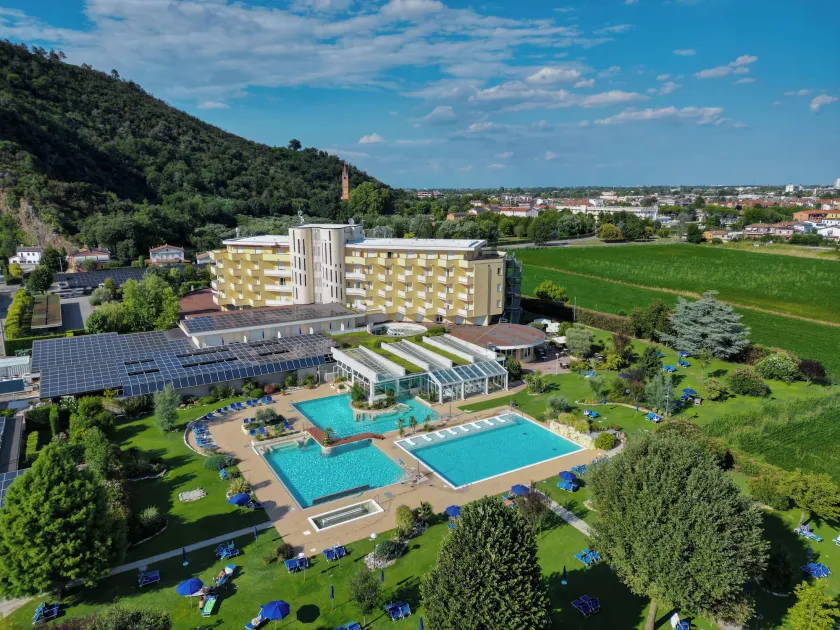 Hotel Terme Leonardo - Image 1